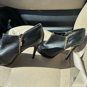 Michael Kors Women's Stiletto Heel Leather Ankle Booties 9M Black